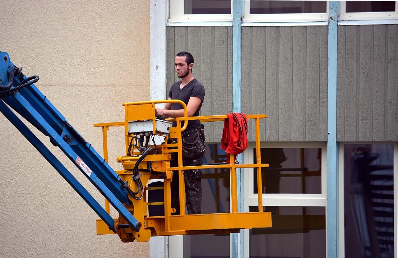 Comment former ses employés au caces nacelle ?