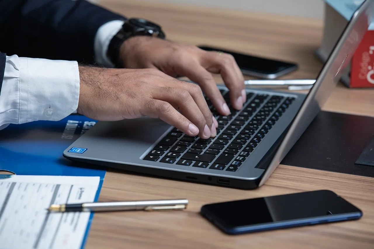 Les comptes pro en ligne pour auto-entrepreneur