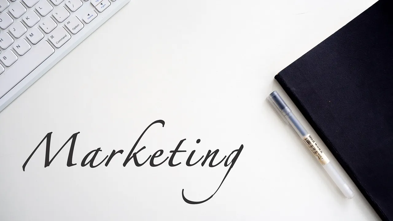 Comment intégrer un bachelor communication digitale plurimédia ?