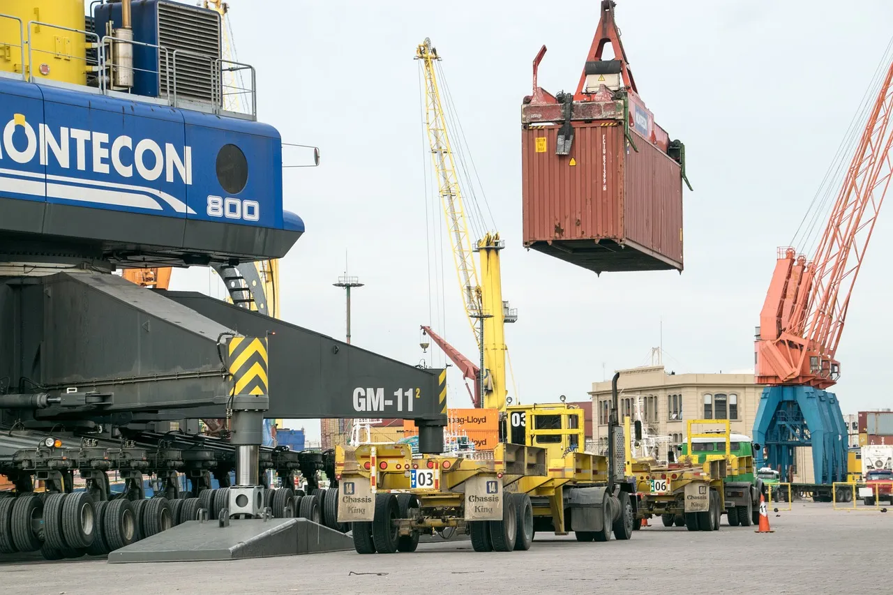 Passez votre CACES R483 pour la conduite de grue mobile en Essonne