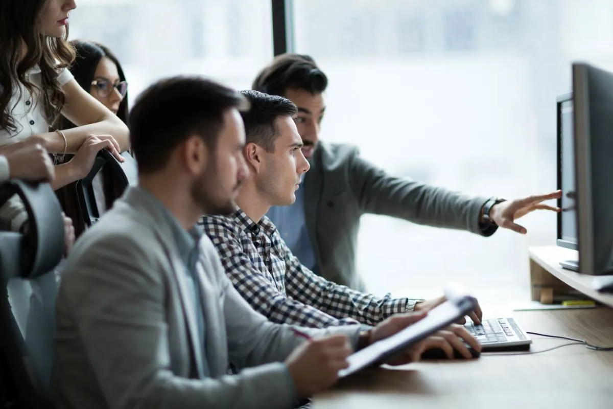 Pourquoi les grandes entreprises misent sur les TMS pour leur stratégie RH