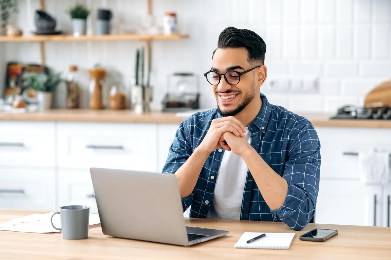 Comment choisir une formation gestionnaire de paie adaptée à votre profil ?