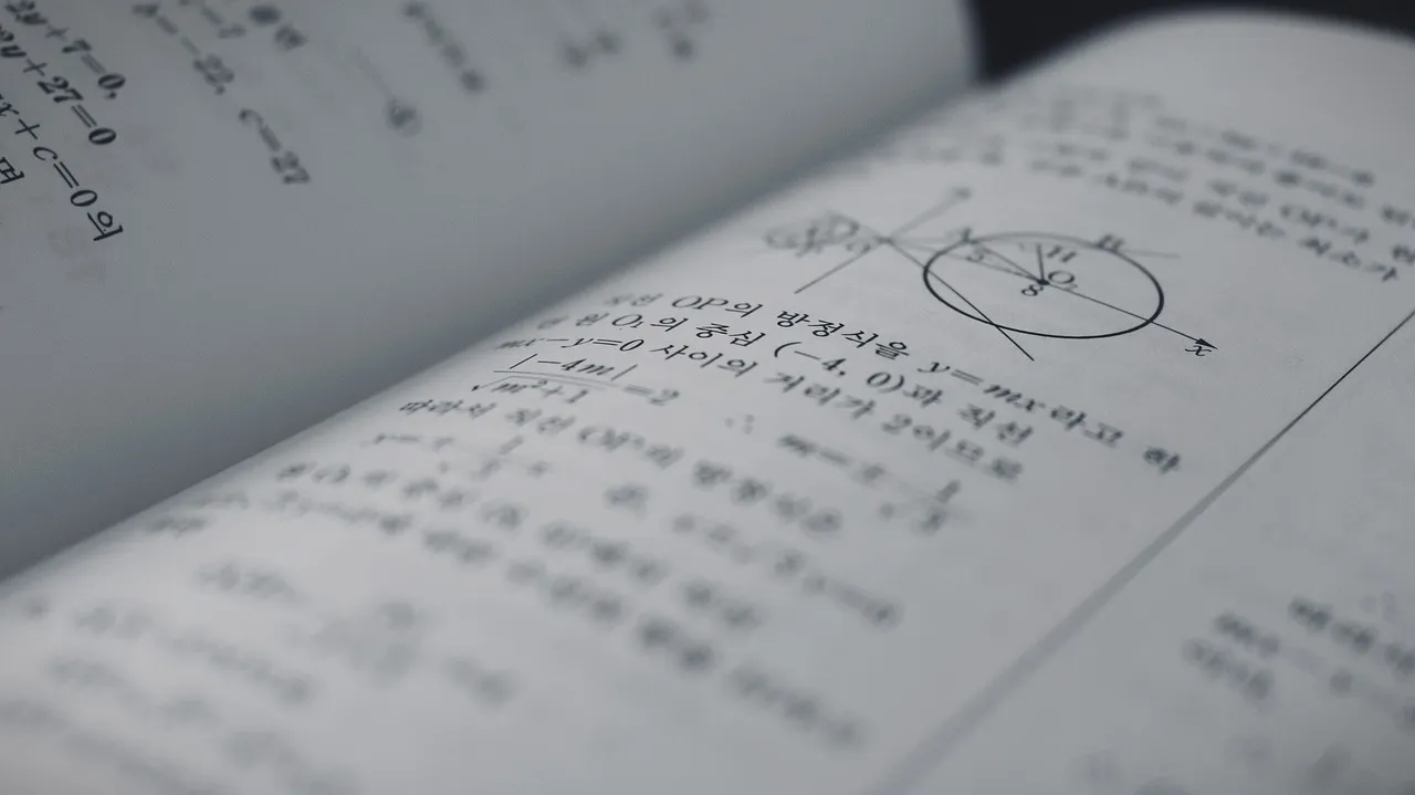 Cours en ligne sur le théorème de Thalès : améliorez vos compétences en maths à votre rythme